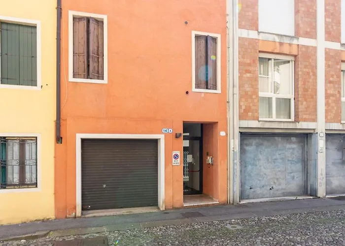 Διαμέρισμα Chic & Smart Flat In