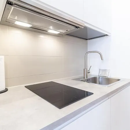 Chic & Smart Flat In *