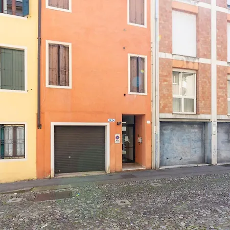 Apartman Chic & Smart Flat In